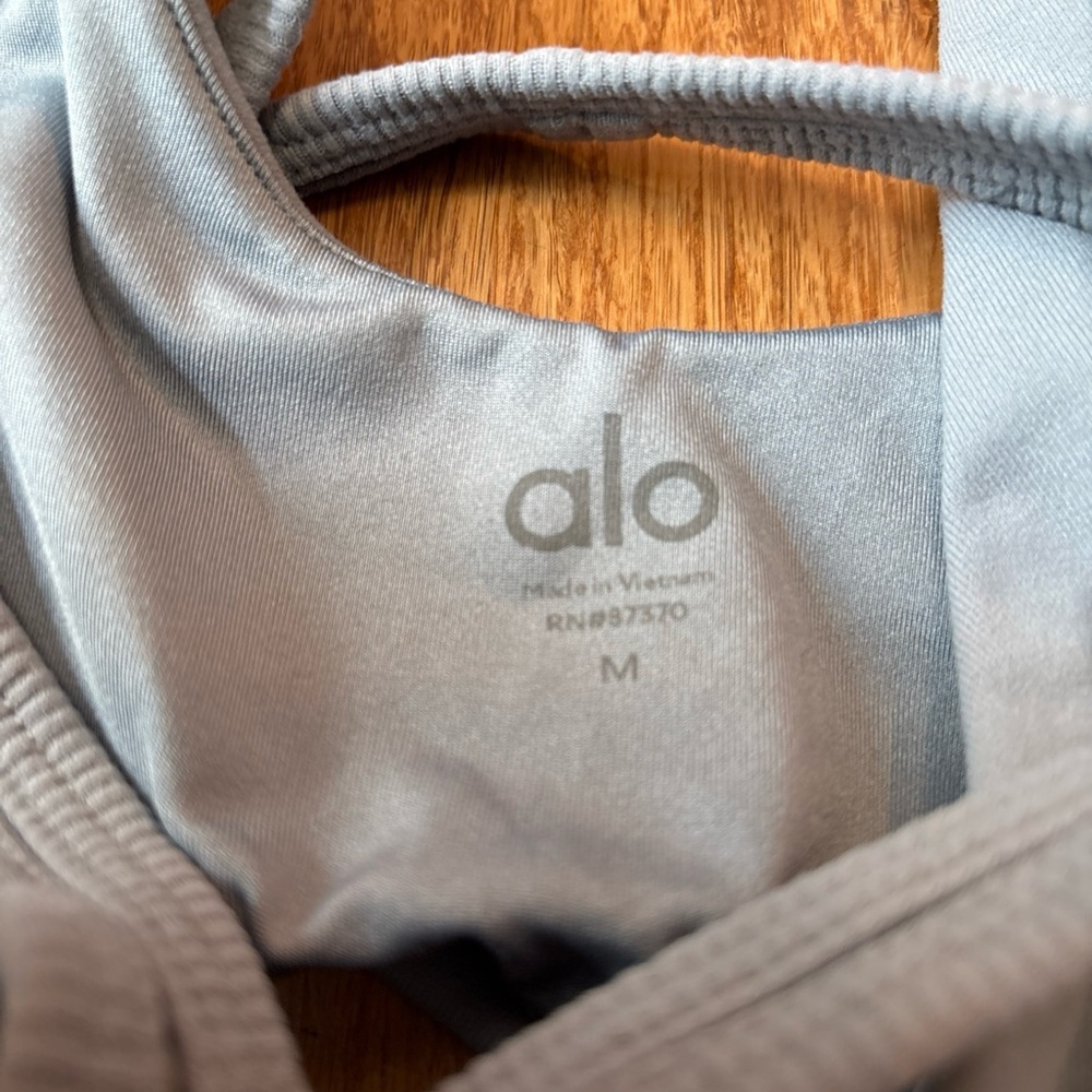 ALO Yoga Trackie  Sport Bra Women Size Medium Blue Gym Stretching - Picture 6 of 13